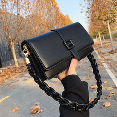 Vintage Braided Vegan Leather Flap Crossbody Bag Adjustable Strap Minimalist Square Clutch Stock Lot Bag