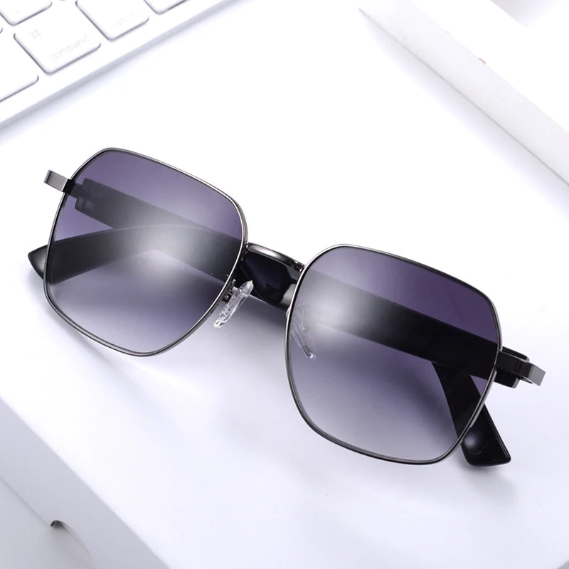 Oversized smart sunglasses black