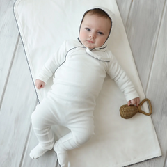 New Baby Girl Boy Cotton Footie Newborn Garments Solid Color Autumn Toddler Clothing Boy Romper Clothes with Hat Custom OEM ODM