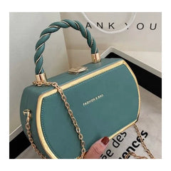 Advanced Production Large Capacity Luxury Women's Messenger Bag Senior Design Handbag Chains Decoration Women's Tote Handbag