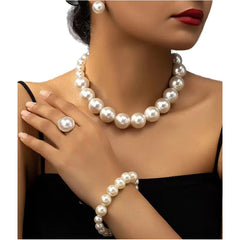 Fashion Retro Luxury French Style Five Set Pearl Jewelry Set for Women