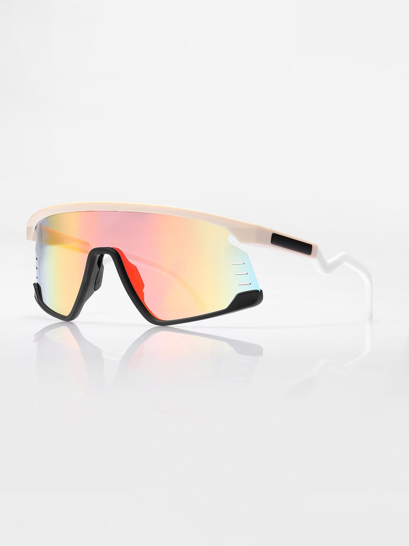 ME - TGE - 103 - MCROONS.COM