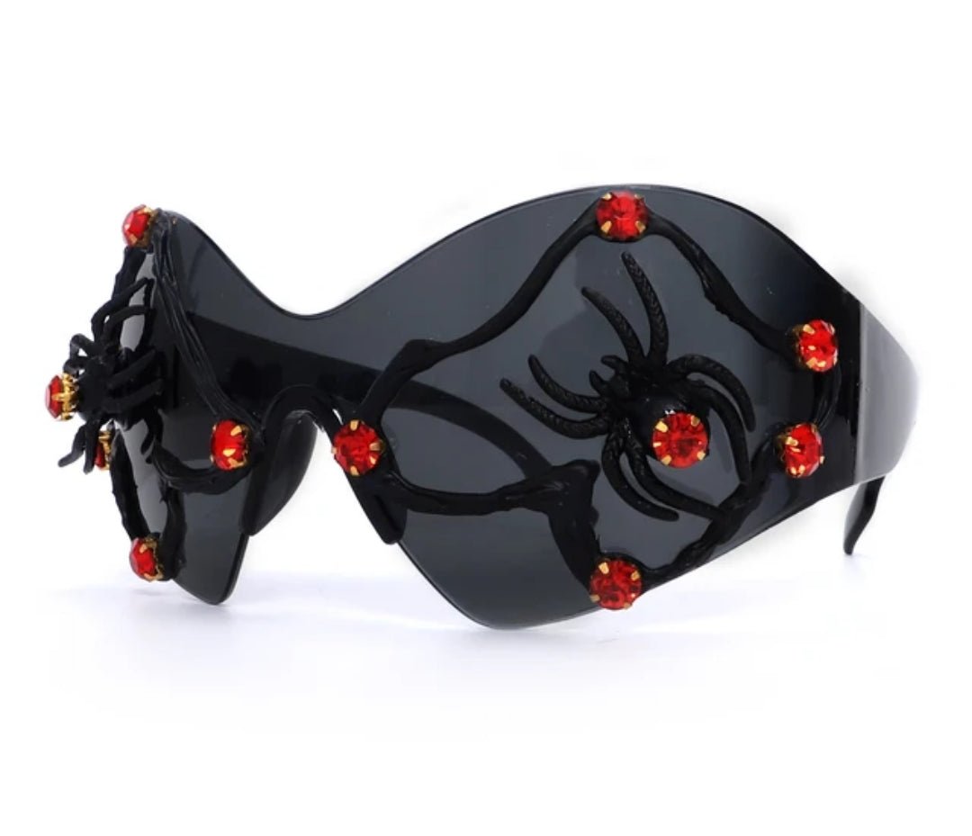 ME - YGG - 119 - MCROONS.COM