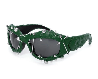 ME - YGG - 124 - MCROONS.COM