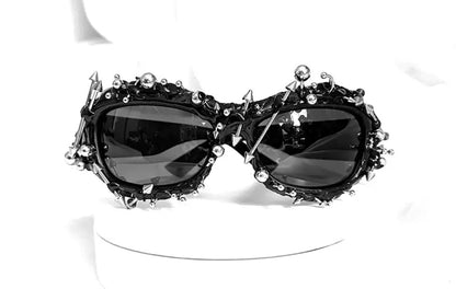 ME - YGG - 124 - MCROONS.COM