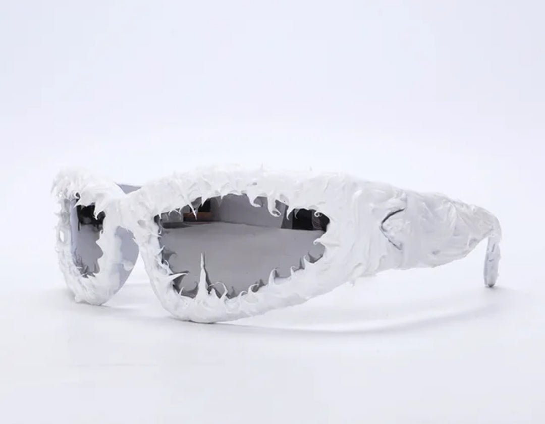 ME - YGG - 126 - MCROONS.COM